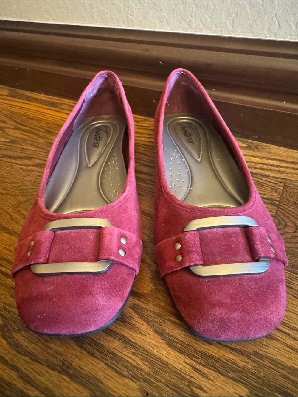 Trotter’s Sizzle Burgundy Suede Buckle Ballet Slip-On Flats